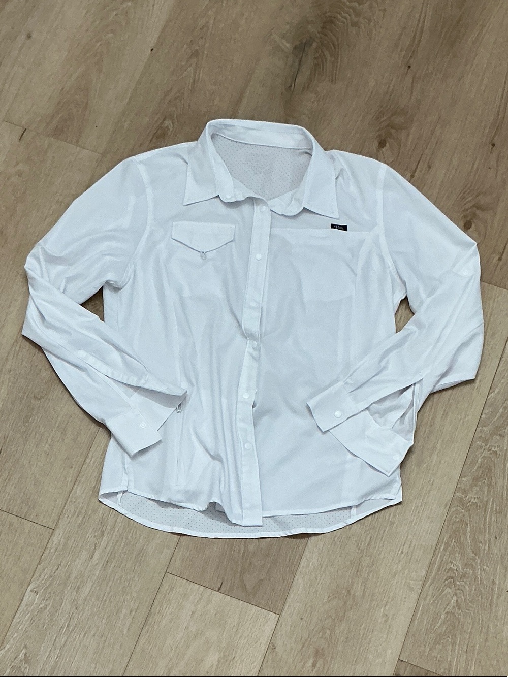 Huk White Women's Button-Down Shirt